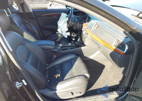 2017 Kia Cadenza Premium z USA, uszkodzony, nr VIN KNALC4J15H5058491